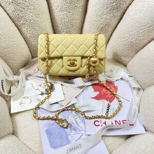 <AUTHENTIC>CHANEL bag
